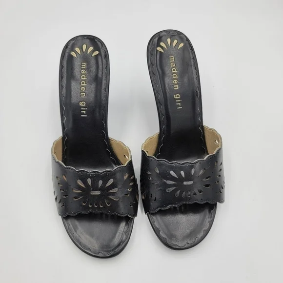 Madden Girl Black Corona Laser Cut Slides Size 7 Heels - Picture 3 of 11